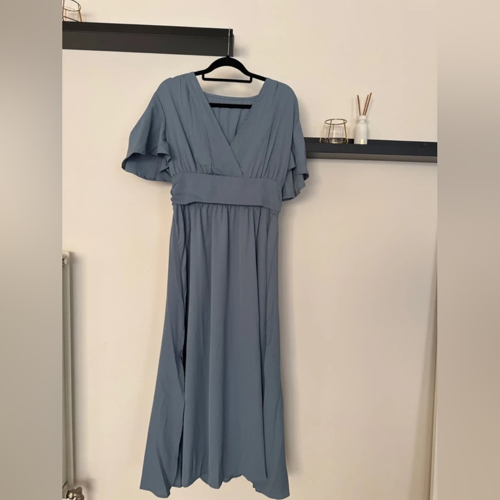Elegant Blue Maxi Dress